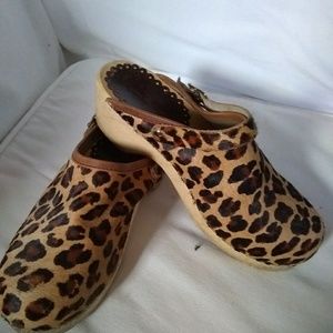 Hannah Anderssen leapard calf-hair clogs